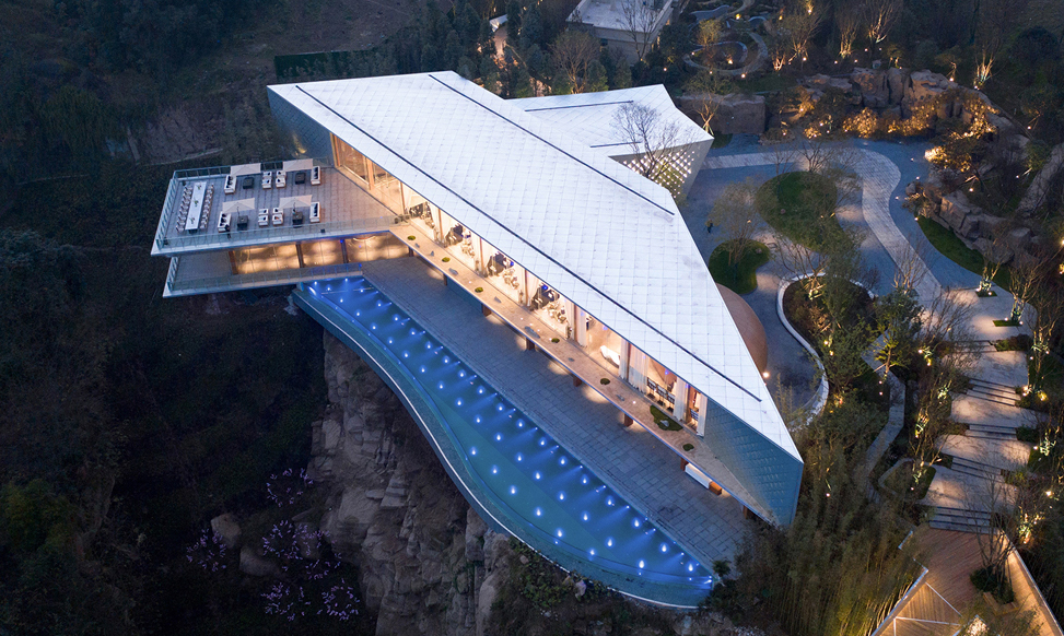 重庆华宇御临府艺术中心 